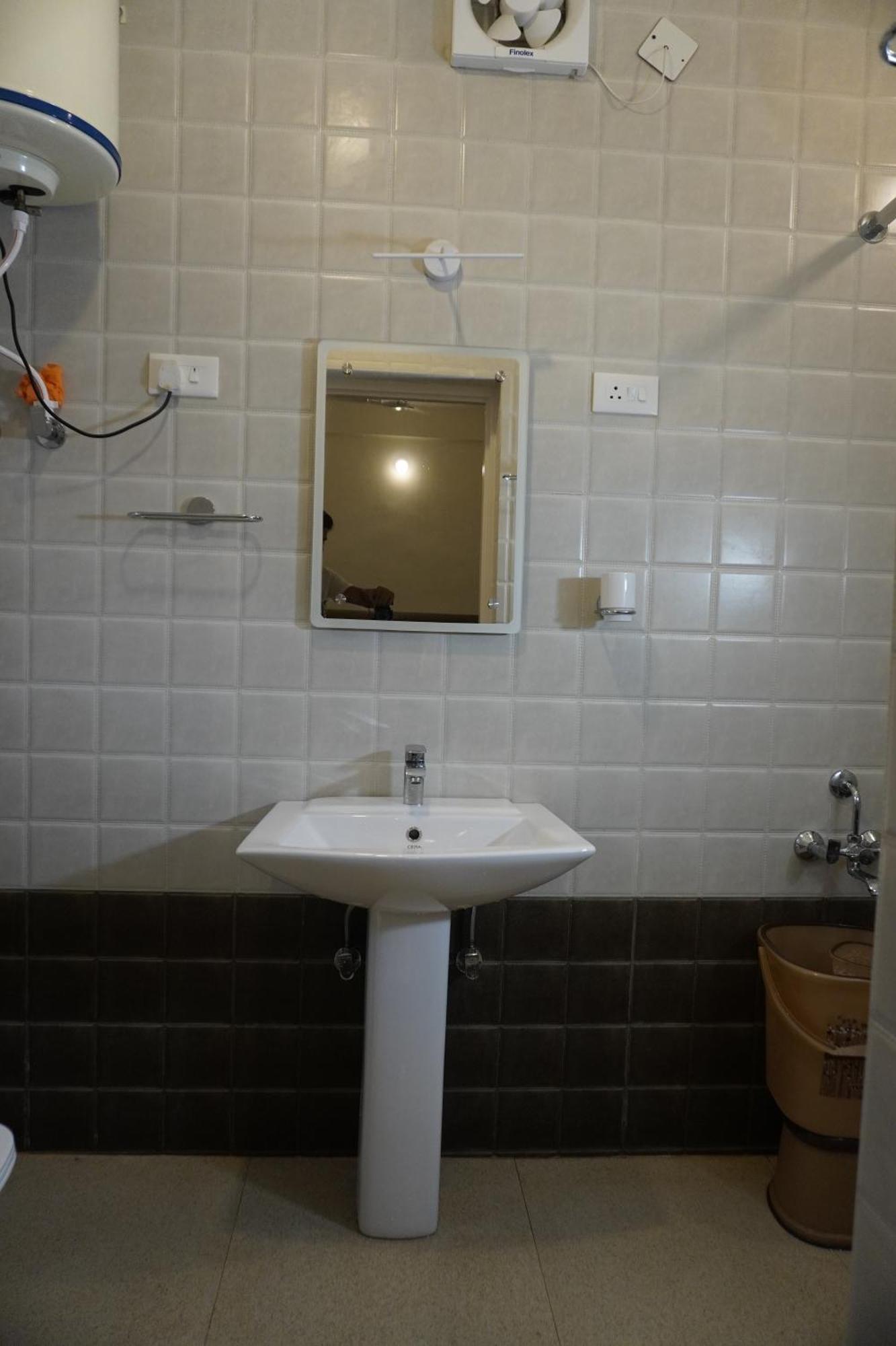 Farsal Villa Srīnagar Exteriör bild
